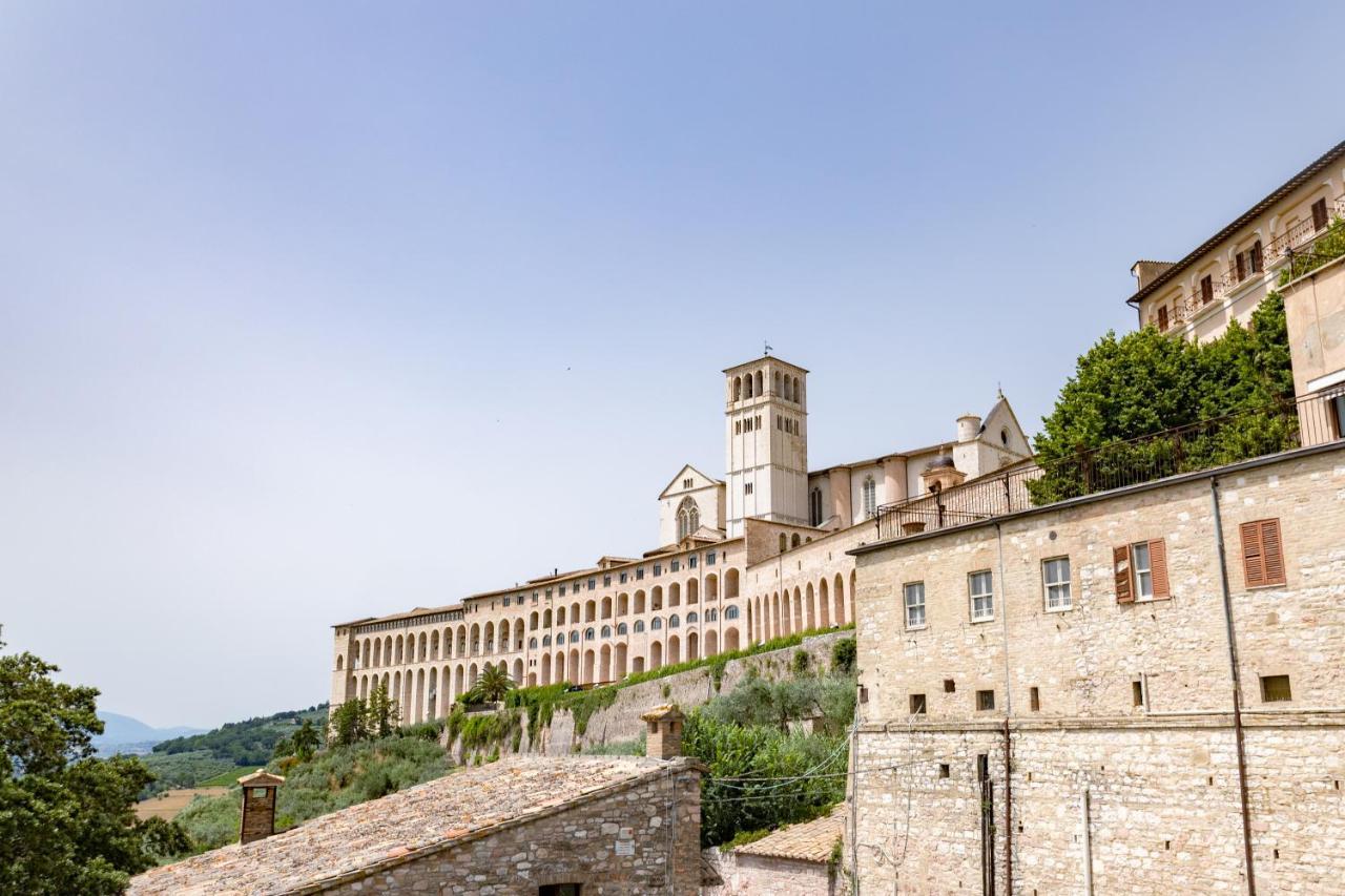 Rustic House, Con Patio E Giardino, Assisi Centro Villa Exteriör bild