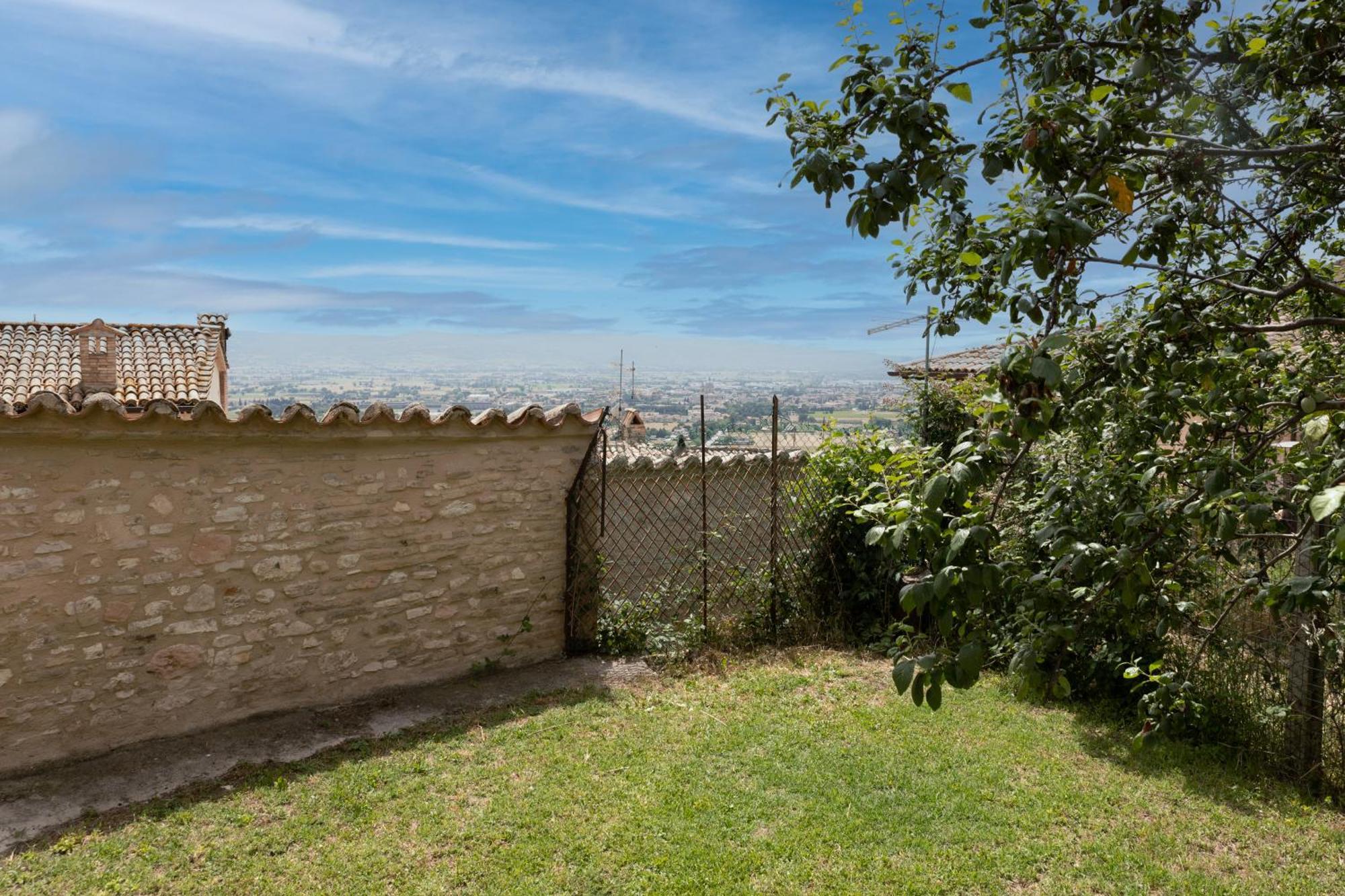 Rustic House, Con Patio E Giardino, Assisi Centro Villa Exteriör bild